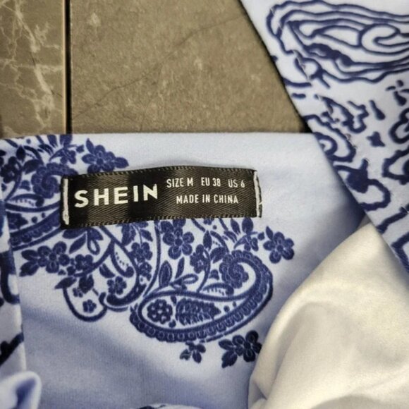 SHEIN Crop Top - Picture 3 of 3